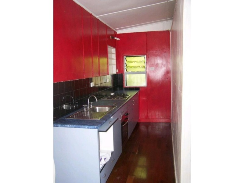 35 Matthew Flinders Drive, Yeppoon QLD 4703
