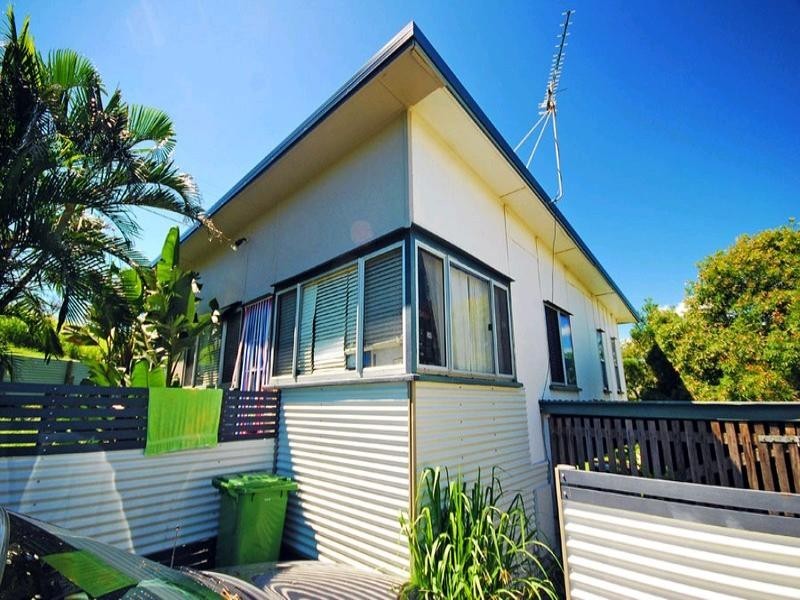 8 Cathne Street, Yeppoon QLD 4703