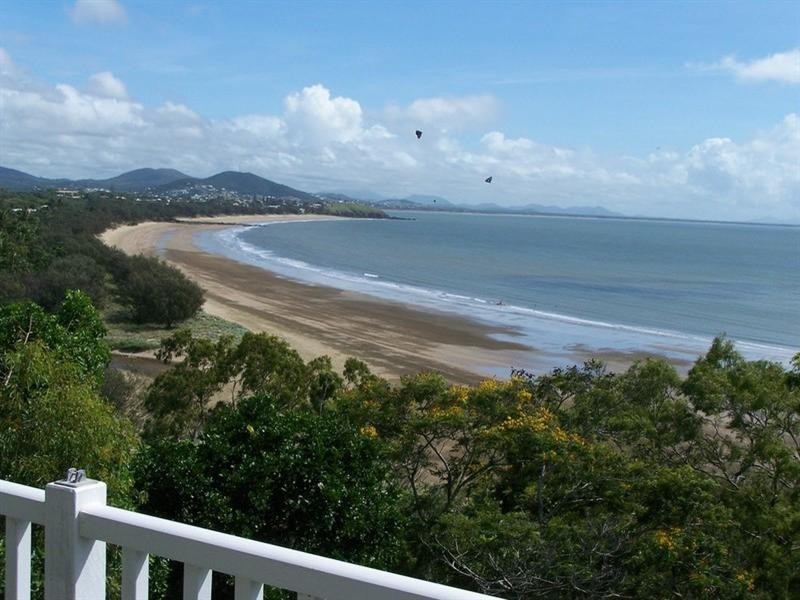 32 Evelyn Street, Yeppoon QLD 4703