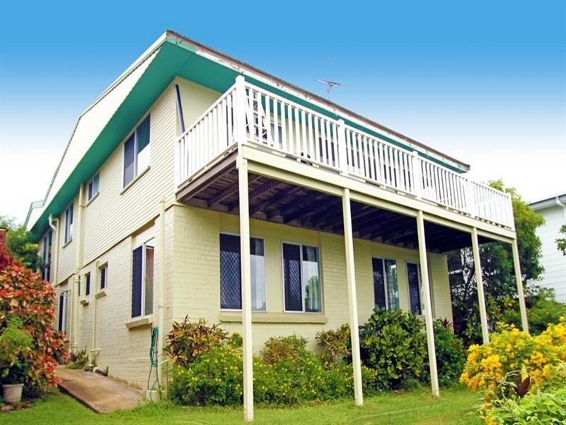 32 Evelyn Street, Yeppoon QLD 4703