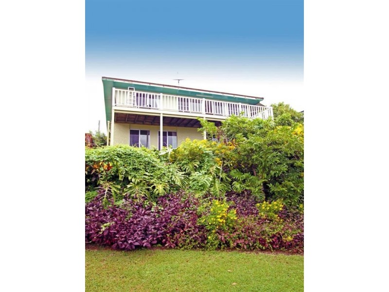 32 Evelyn Street, Yeppoon QLD 4703