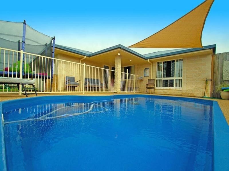 6 Roberts Road, Yeppoon QLD 4703
