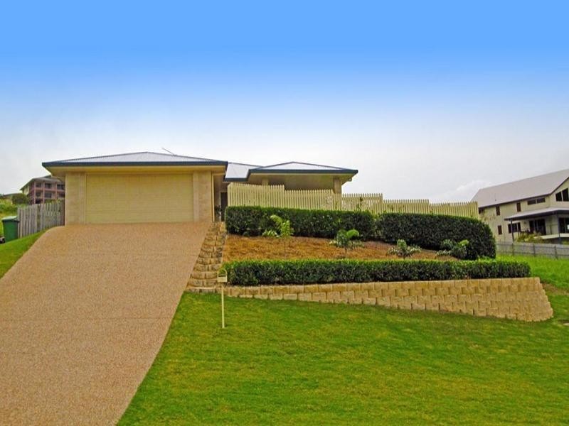 6 Roberts Road, Yeppoon QLD 4703
