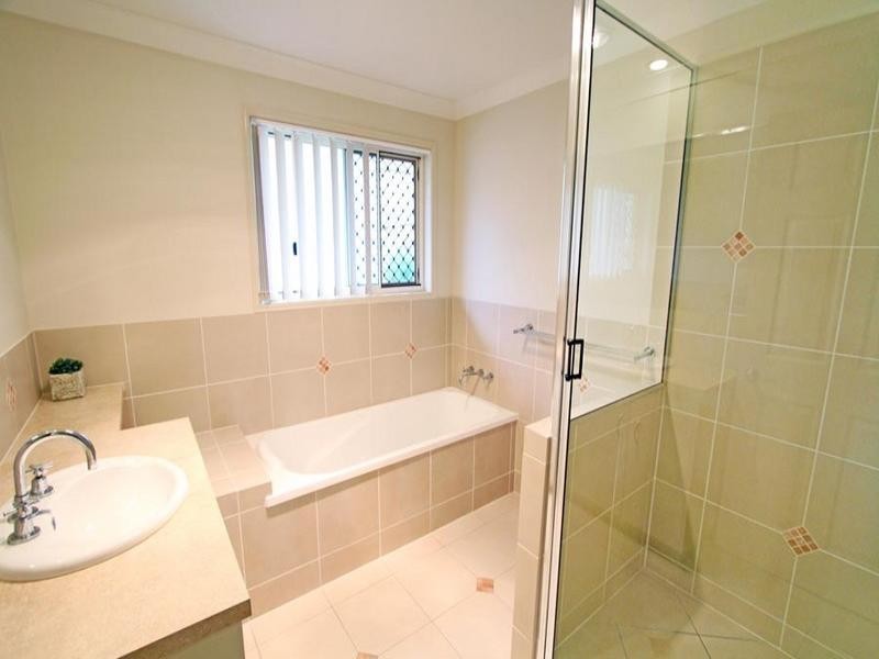 6 Roberts Road, Yeppoon QLD 4703