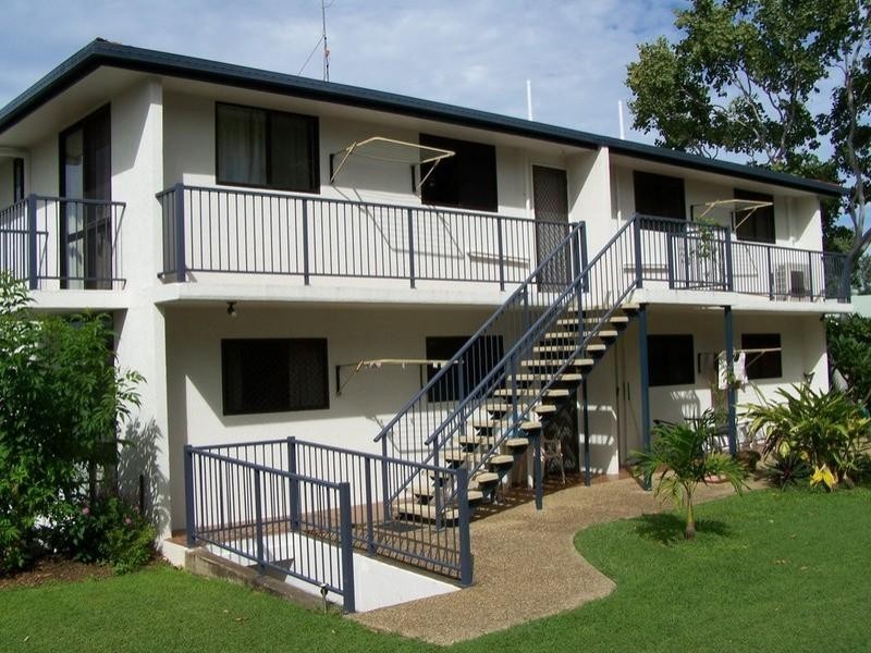 4/4 Rose Street, Yeppoon QLD 4703