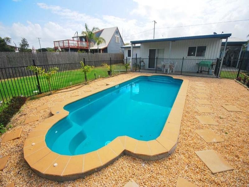69 Mirraweena Avenue, Yeppoon QLD 4703