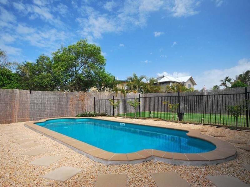 69 Mirraweena Avenue, Yeppoon QLD 4703