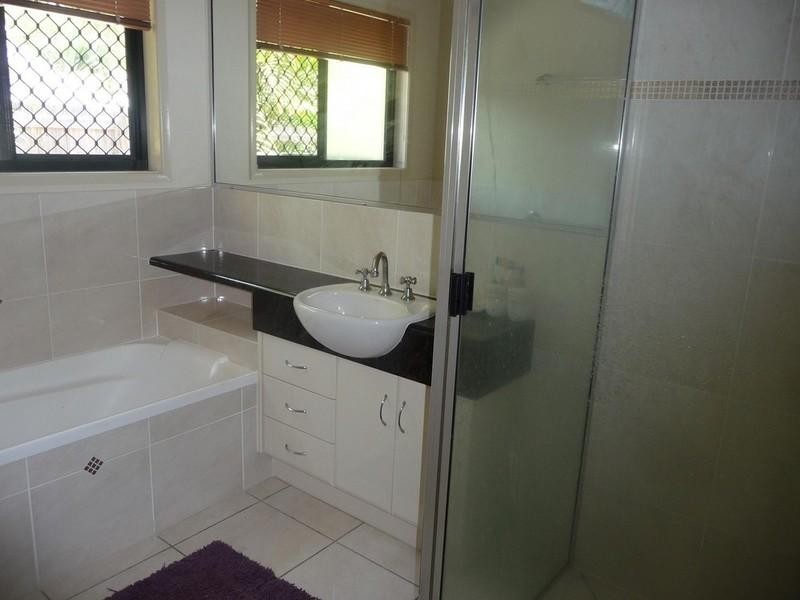 13 Shadow Brook Place, Yeppoon QLD 4703
