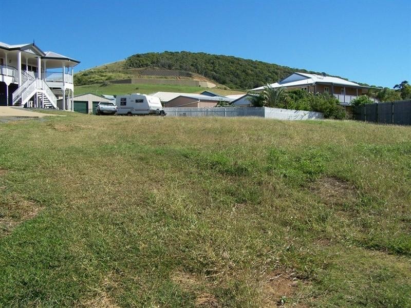 4 Taldora Place, Emu Park QLD 4710