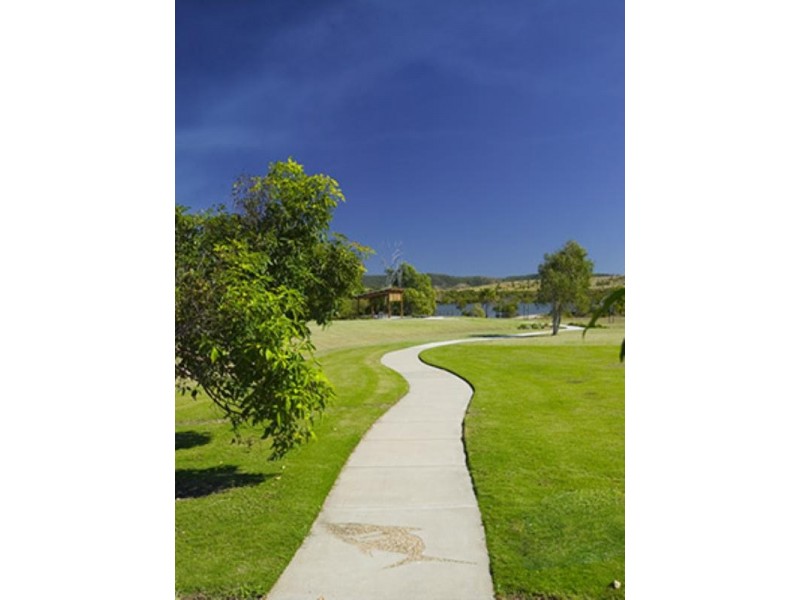 53 Lakeview Circuit, Yeppoon QLD 4703