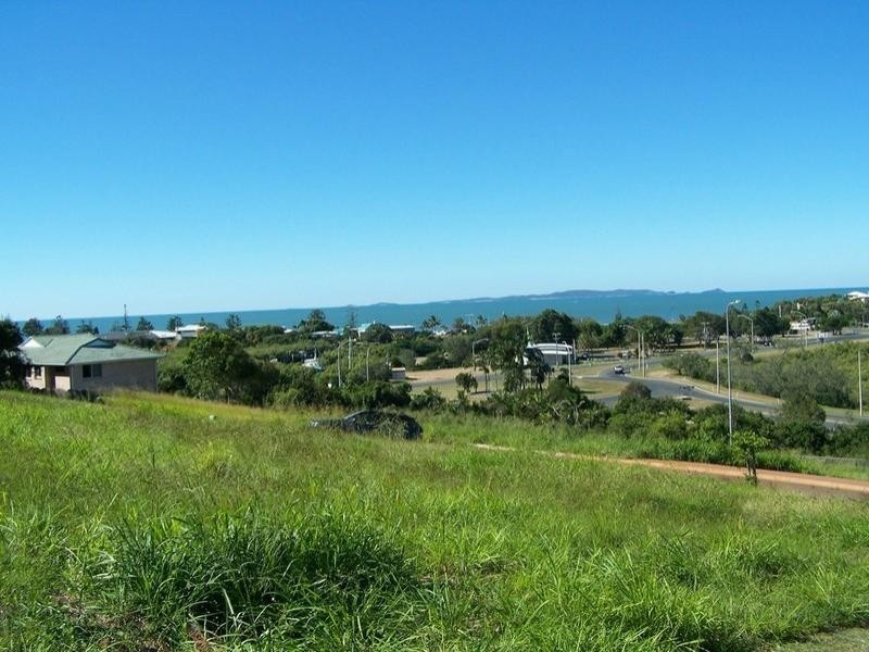 7 Pfaff Street, Yeppoon QLD 4703