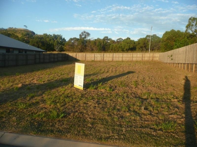 5 Dune Circuit, Yeppoon QLD 4703