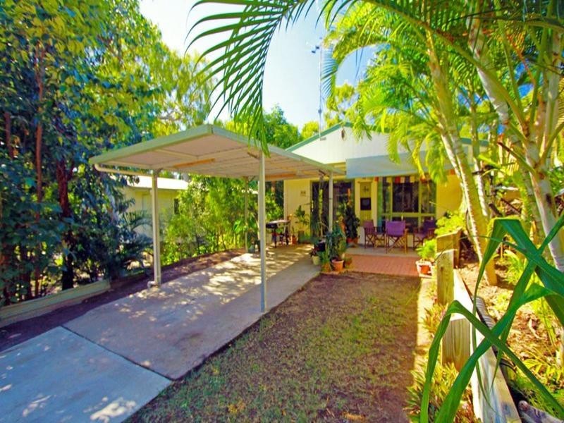 27 Sleeman Street, Emu Park QLD 4710