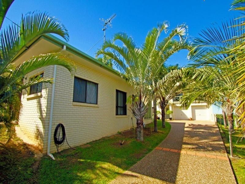 33 Shaw Avenue, Yeppoon QLD 4703