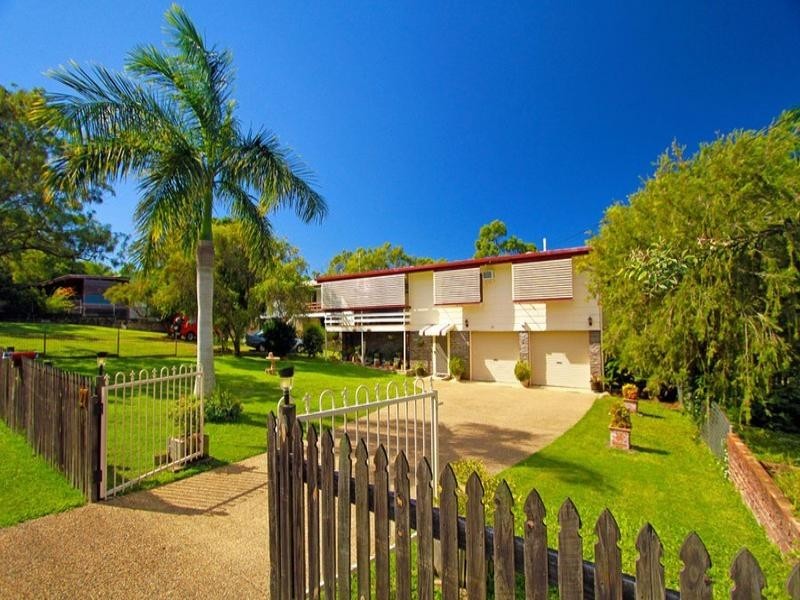 27 School Street, Yeppoon QLD 4703