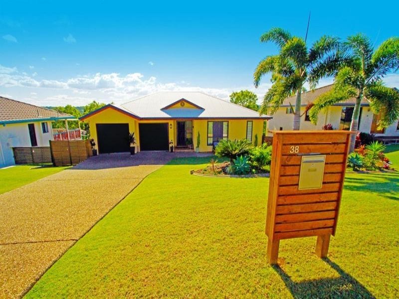38 Naomi Drive, Yeppoon QLD 4703