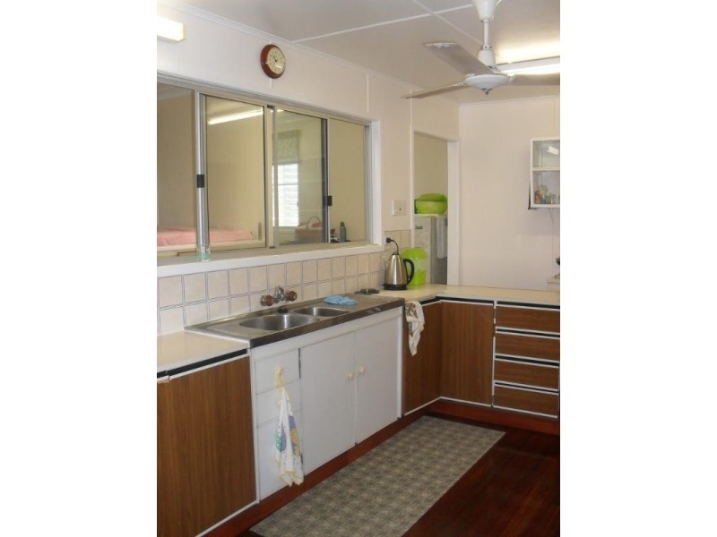 34 Pandanus Street, Yeppoon QLD 4703