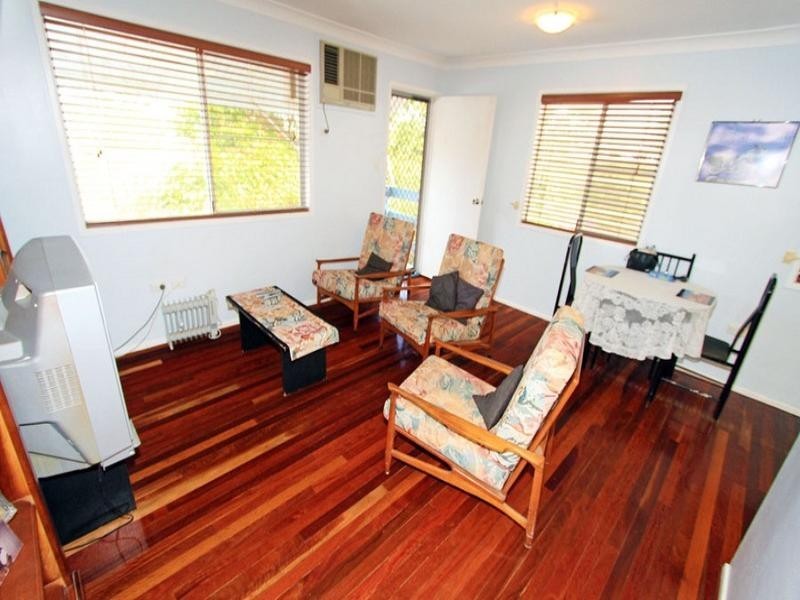 9 Cemetery Road, Yeppoon QLD 4703