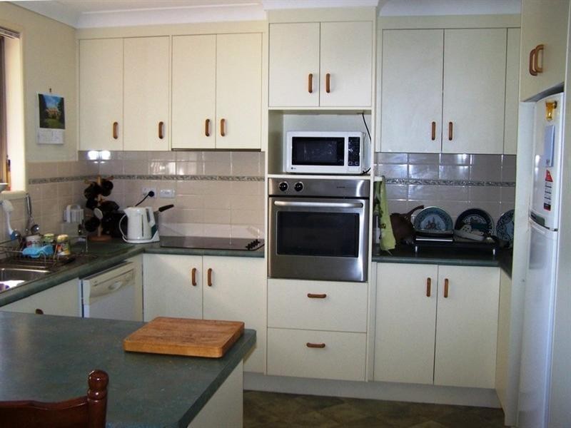 24 Hellas Street, Yeppoon QLD 4703