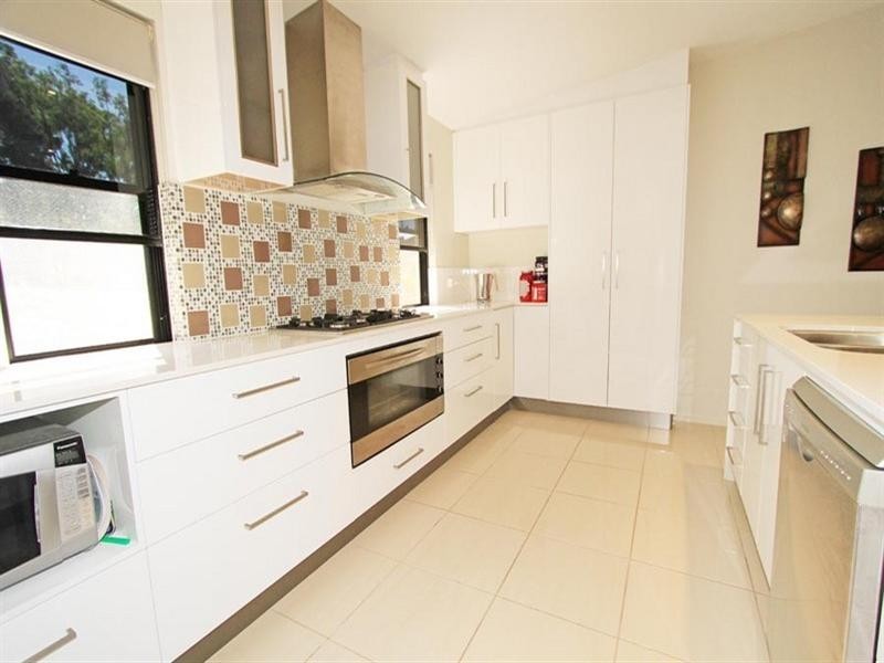 15 Plahn Drive, Yeppoon QLD 4703