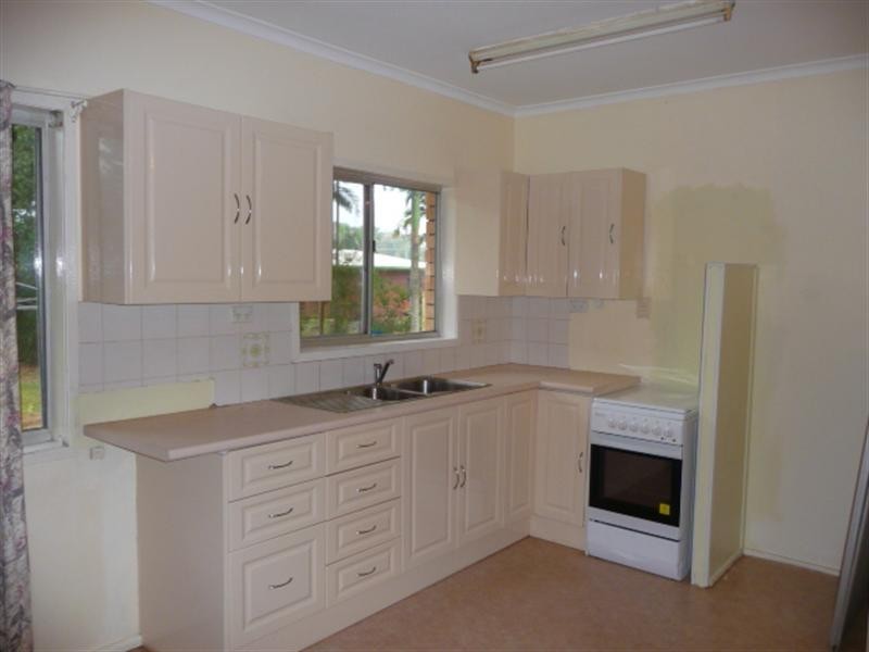 13 Melbourne Street, Yeppoon QLD 4703