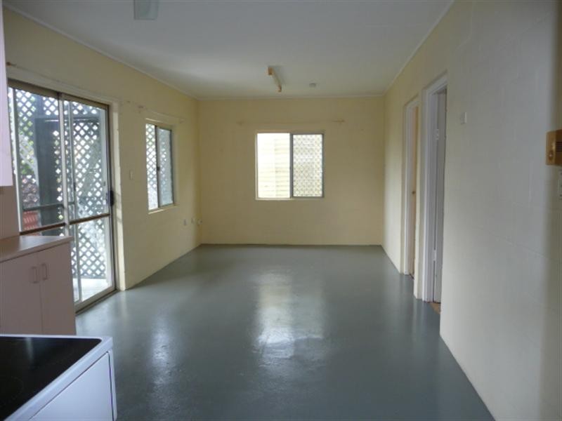 27 Charles Street, Yeppoon QLD 4703