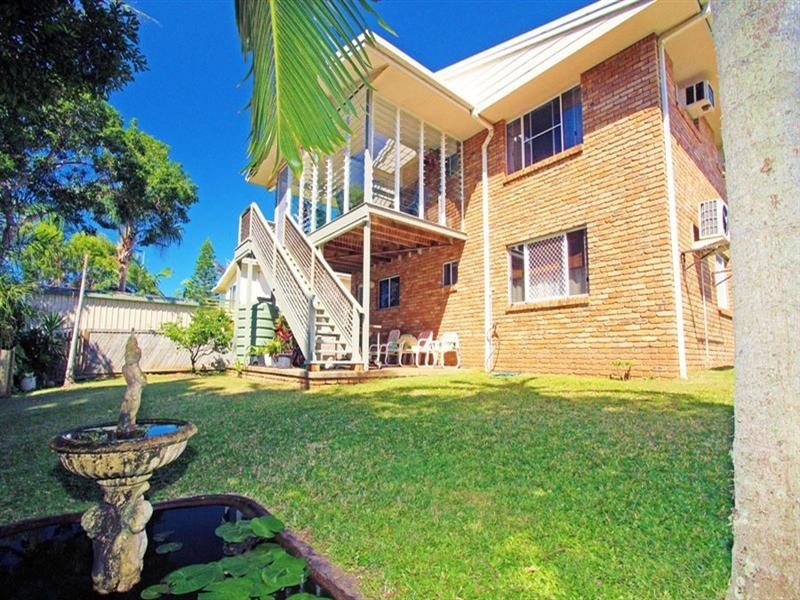 7 Barnes Street, Yeppoon QLD 4703
