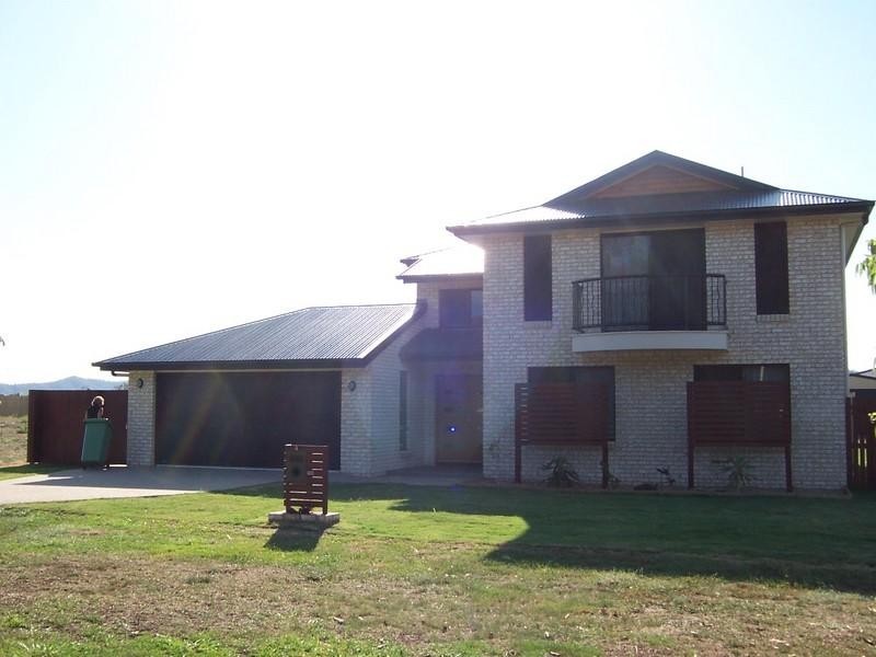 4 Lakeview Circuit, Yeppoon QLD 4703