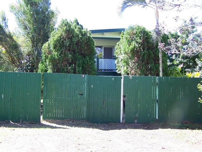19 McBean Street, Yeppoon QLD 4703