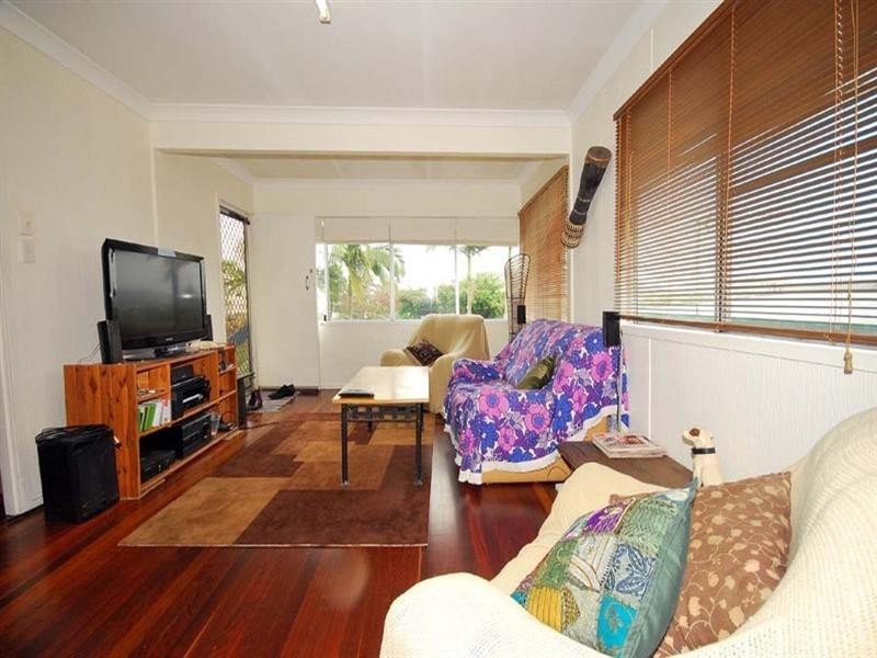 33 Pandanus Street, Yeppoon QLD 4703