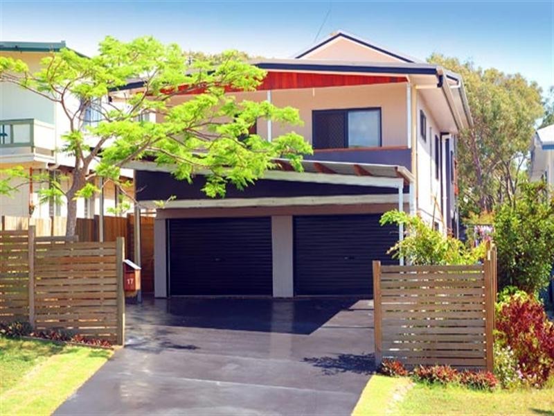 17 Poplar Street, Cooee Bay QLD 4703