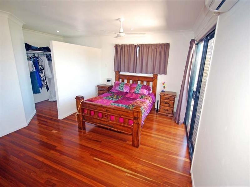 17 Poplar Street, Cooee Bay QLD 4703