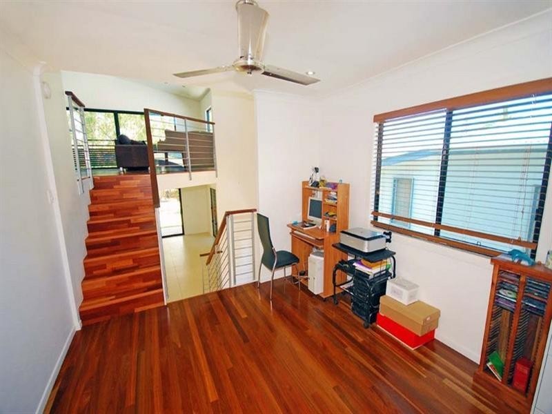17 Poplar Street, Cooee Bay QLD 4703