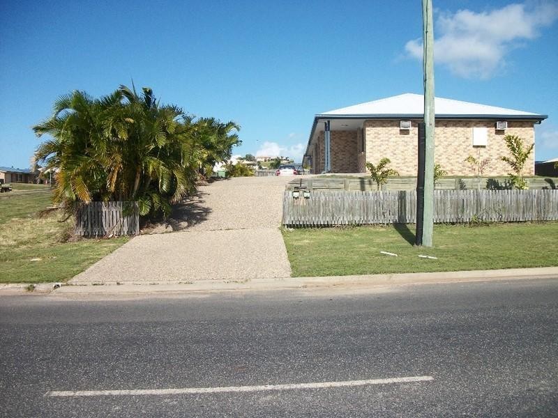 1/137 Hartley Street, Zilzie QLD 4710