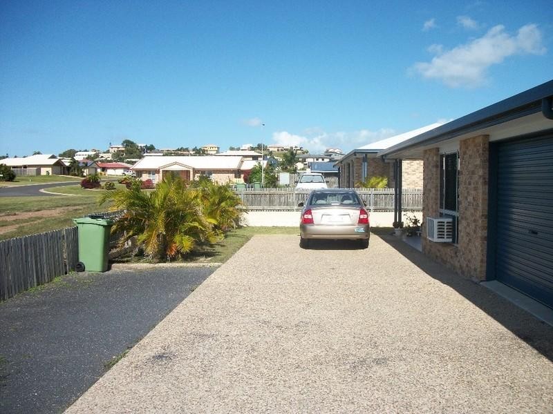 1/137 Hartley Street, Zilzie QLD 4710