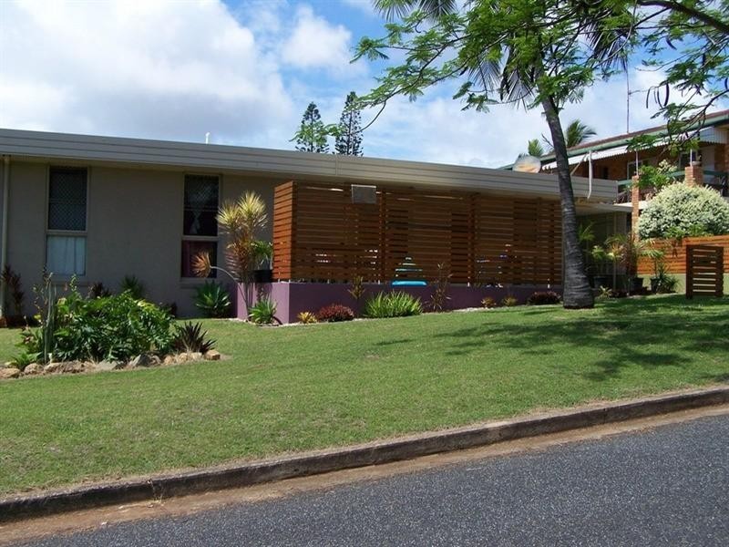 12 Poinciana Avenue, Yeppoon QLD 4703