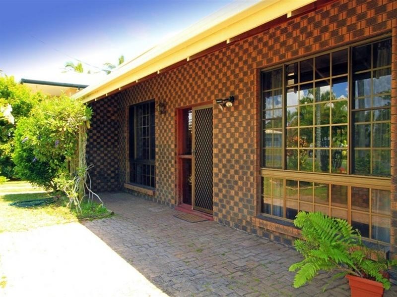 17 Kennedy Street, Zilzie QLD 4710