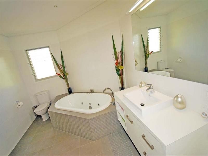 5 Mavis Close, Yeppoon QLD 4703