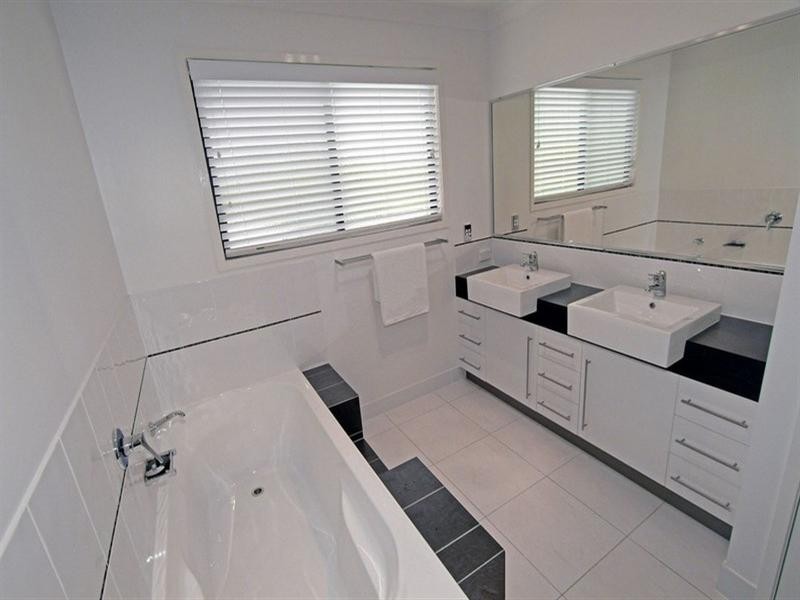 17 Pfaff Street, Yeppoon QLD 4703