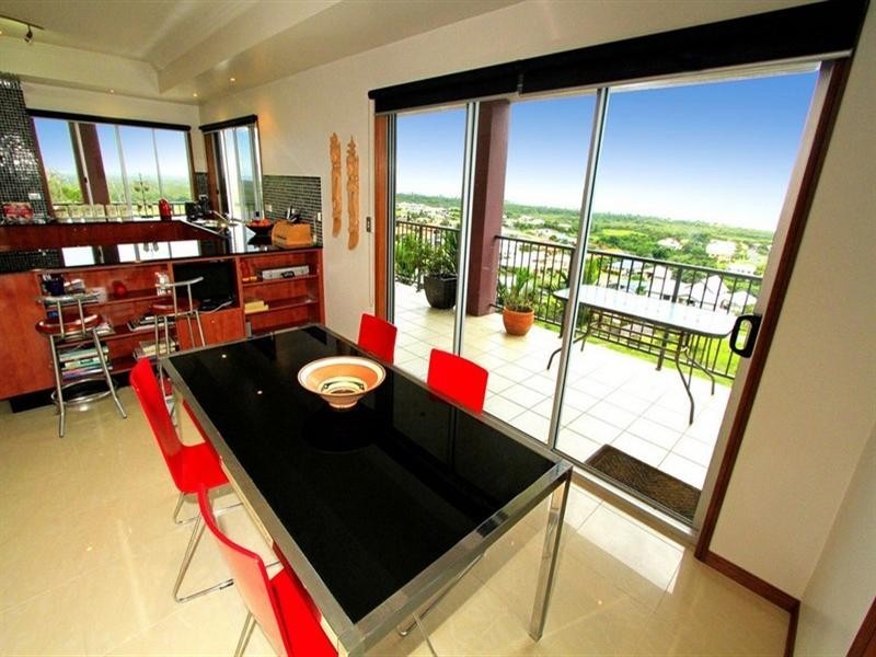 22 Pacific Vista Close, Pacific Heights QLD 4703