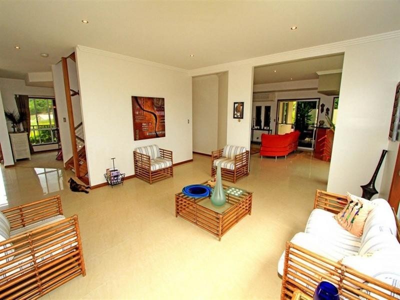 22 Pacific Vista Close, Pacific Heights QLD 4703