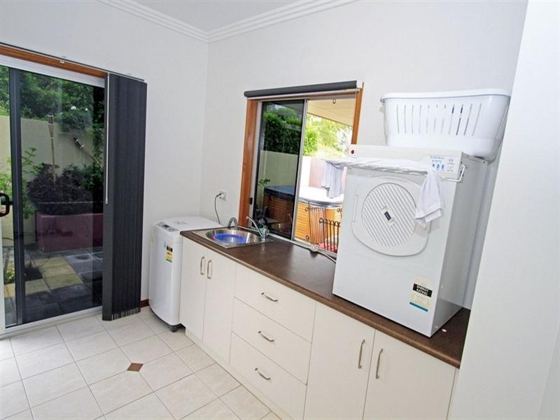 22 Pacific Vista Close, Pacific Heights QLD 4703