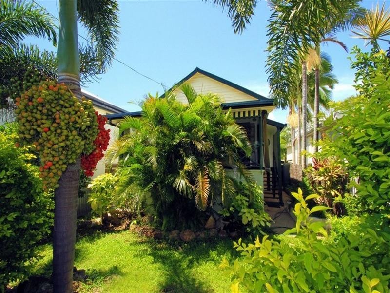 8 Poplar Street, Yeppoon QLD 4703