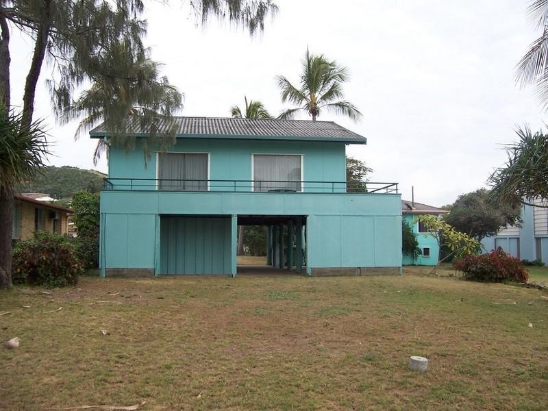 33 Todd Avenue, Yeppoon QLD 4703