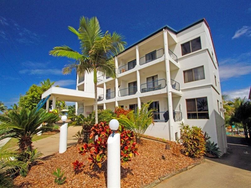 2/100 Scenic Highway, Yeppoon QLD 4703