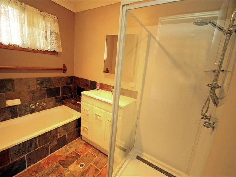 8 Shepherd Street, Yeppoon QLD 4703