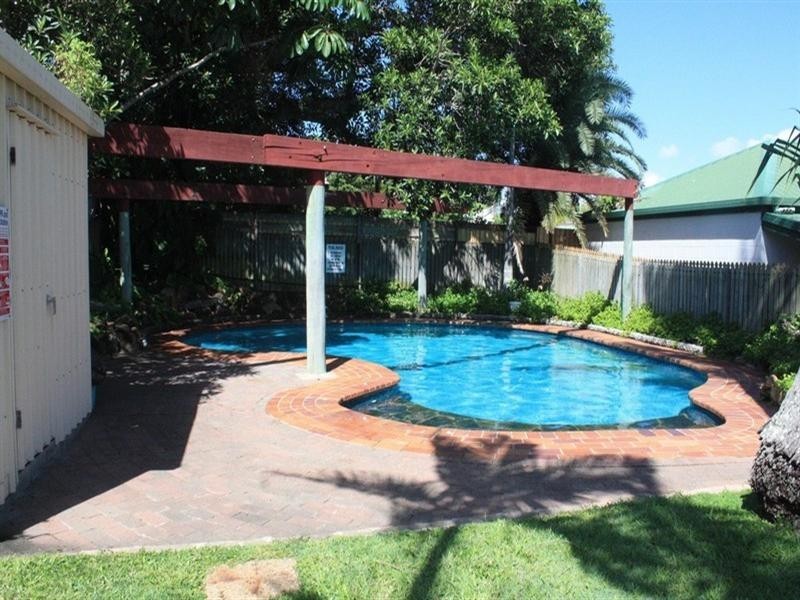 18-20 Hill Street, Emu Park QLD 4710