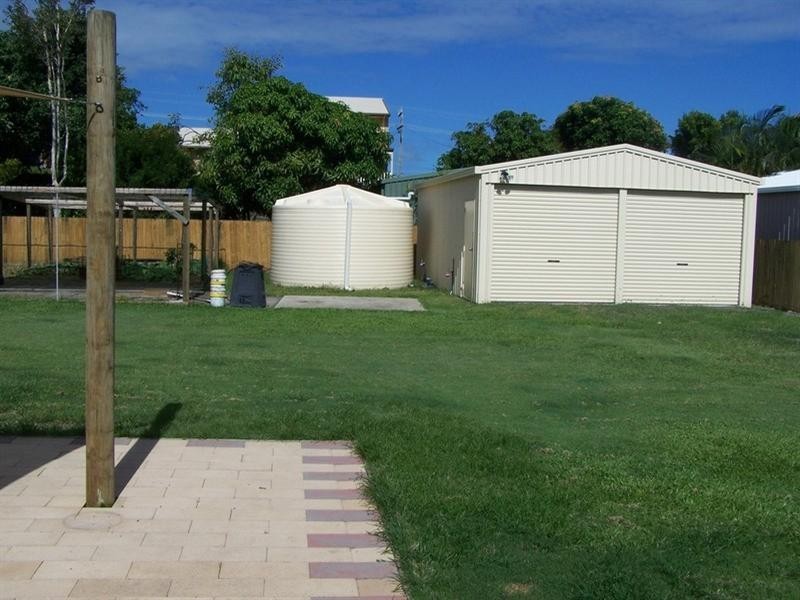 11 George Street, Zilzie QLD 4710