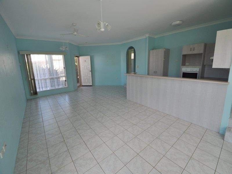 8/24 Kerr Street, Yeppoon QLD 4703