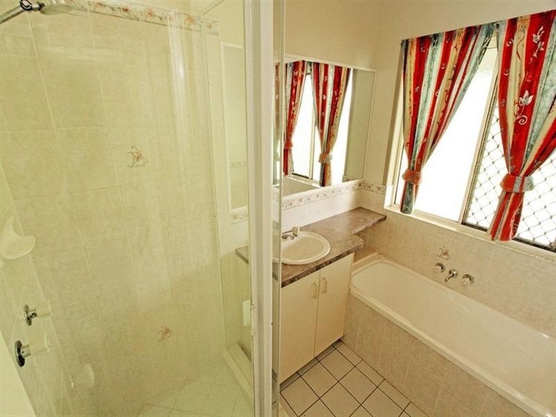 44 Stanley Avenue, Yeppoon QLD 4703